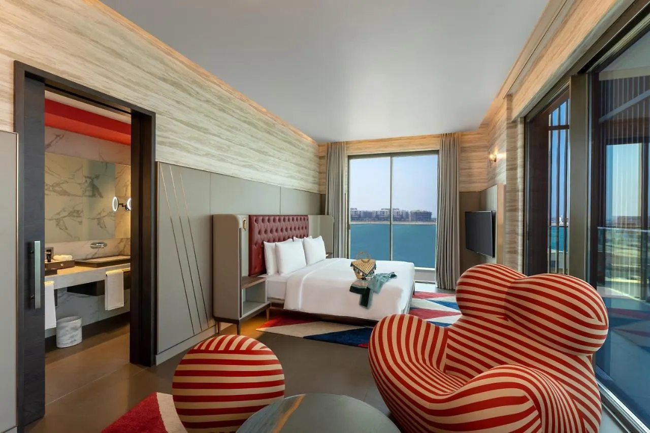 Hyatt Centric Jumeirah Dubai 5*,
