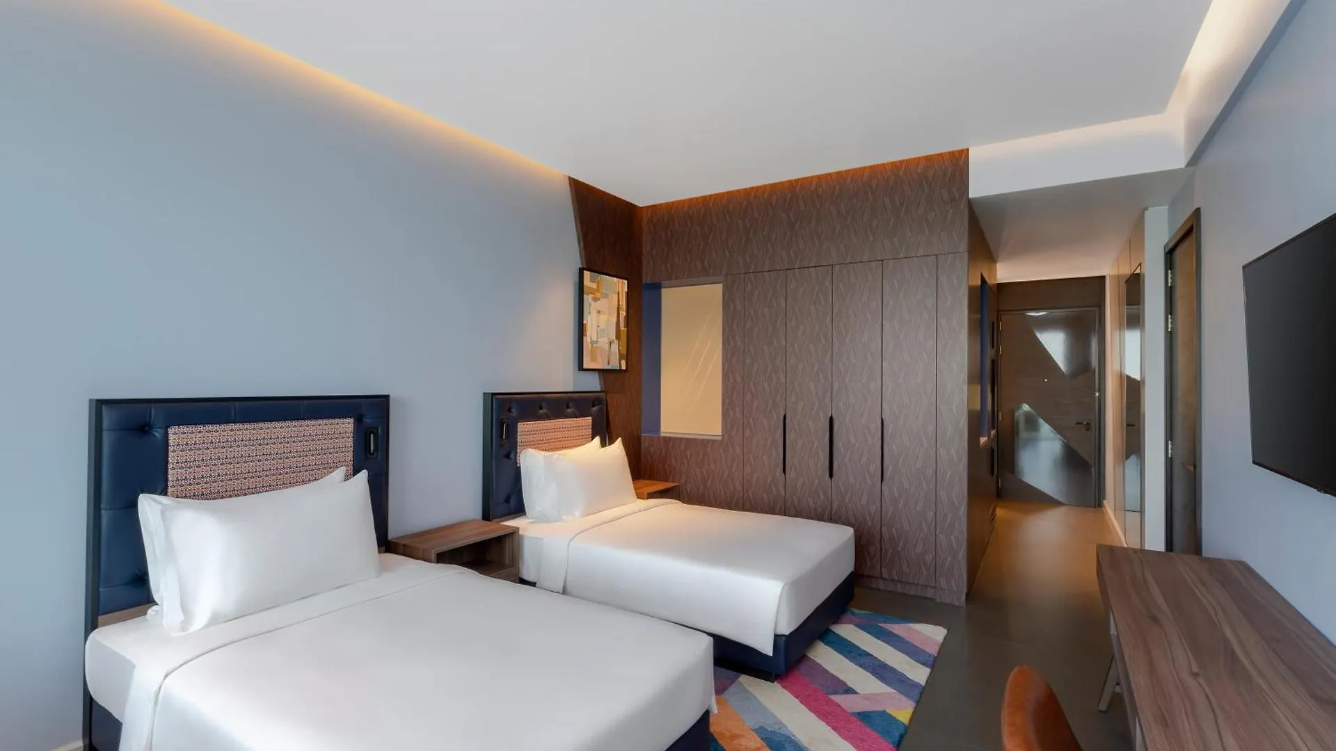 ***** Hotel Hyatt Centric Jumeirah Dubai United Arab Emirates