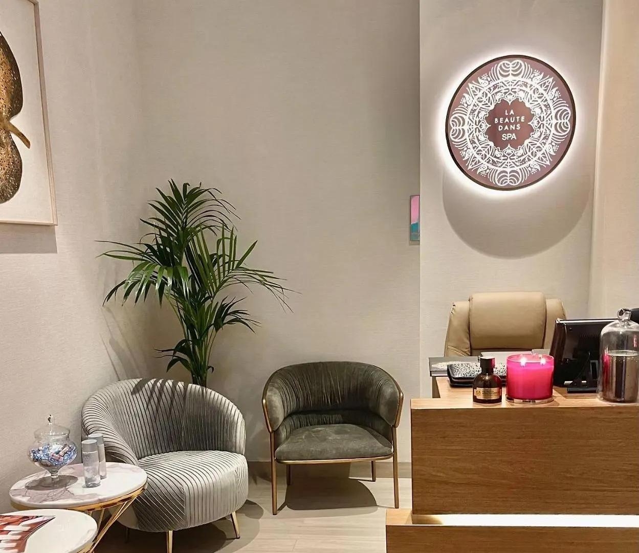 Hyatt Centric Jumeirah Dubai Hotel
