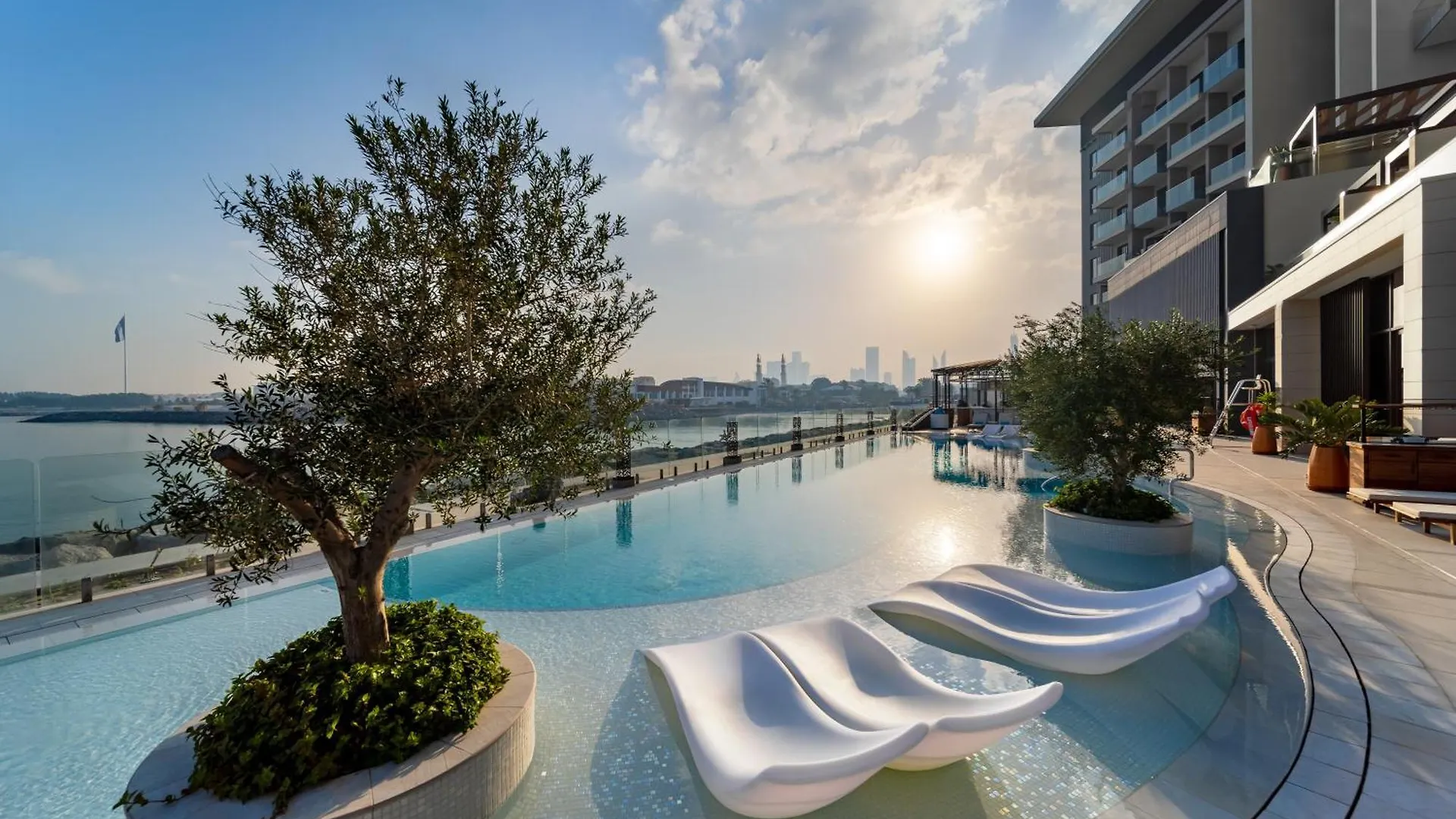 Hyatt Centric Jumeirah Dubai Hotel
